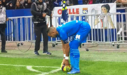 美国体育博彩收入2025年超250亿美元