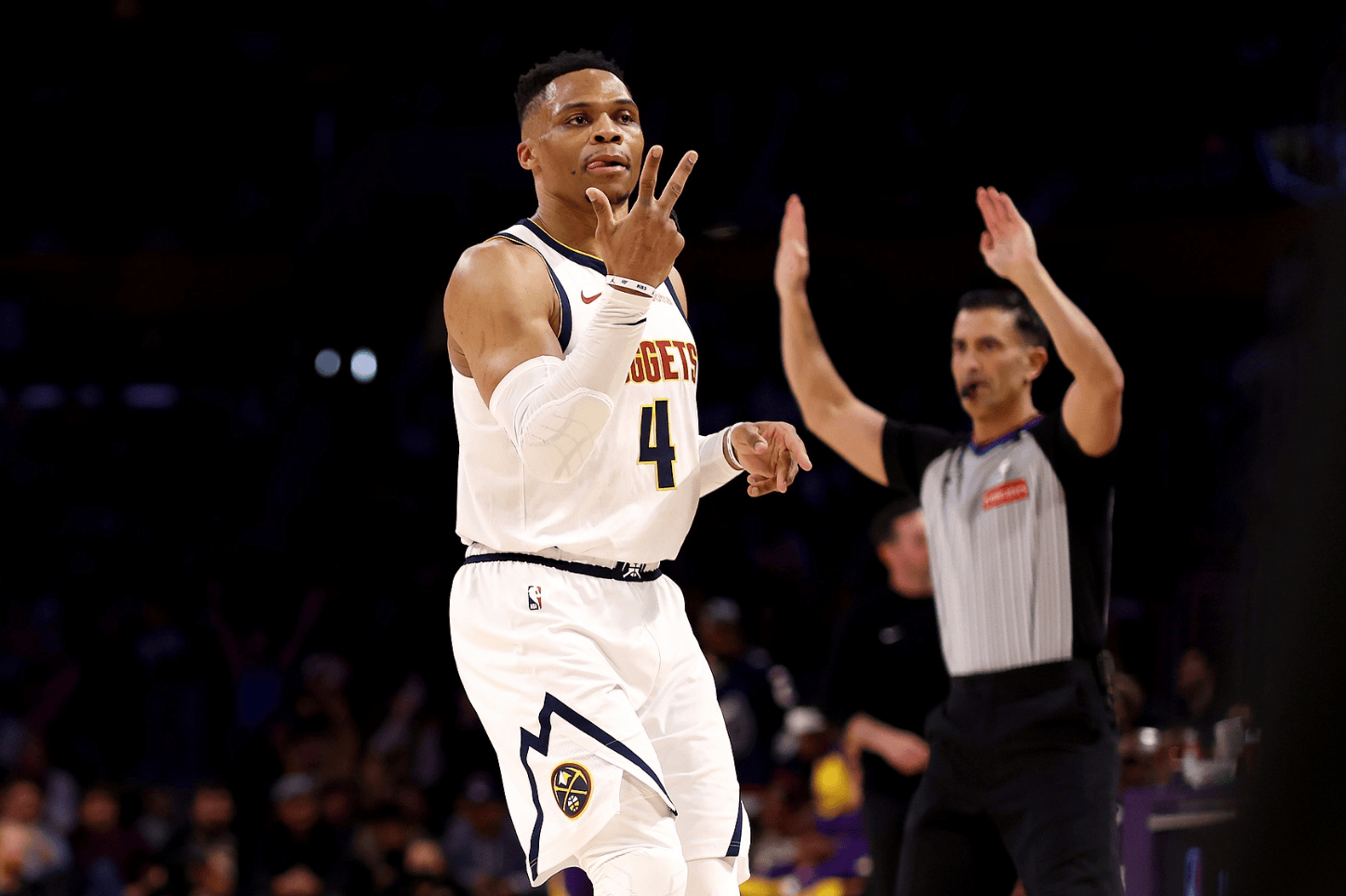 反对新赛季预算草案的是皇马和巴列卡诺，系俱乐部主动公开（皇马与巴列卡诺反对新赛季预算草案，信息由俱乐部主动披露）