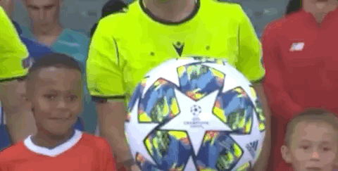 足球英超球队高薪续约门将，球迷满意（英超球队高薪续约门神，球迷叫好）