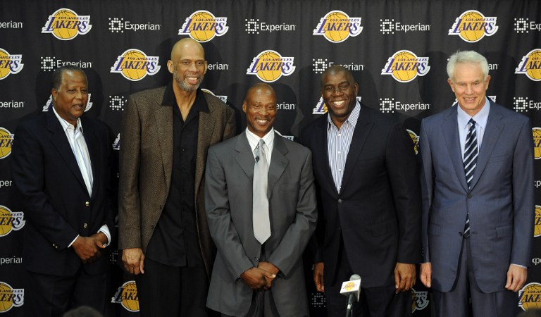 中超：北京国安3-2击败深圳队（中超焦点战：北京国安3比2力克深圳队）